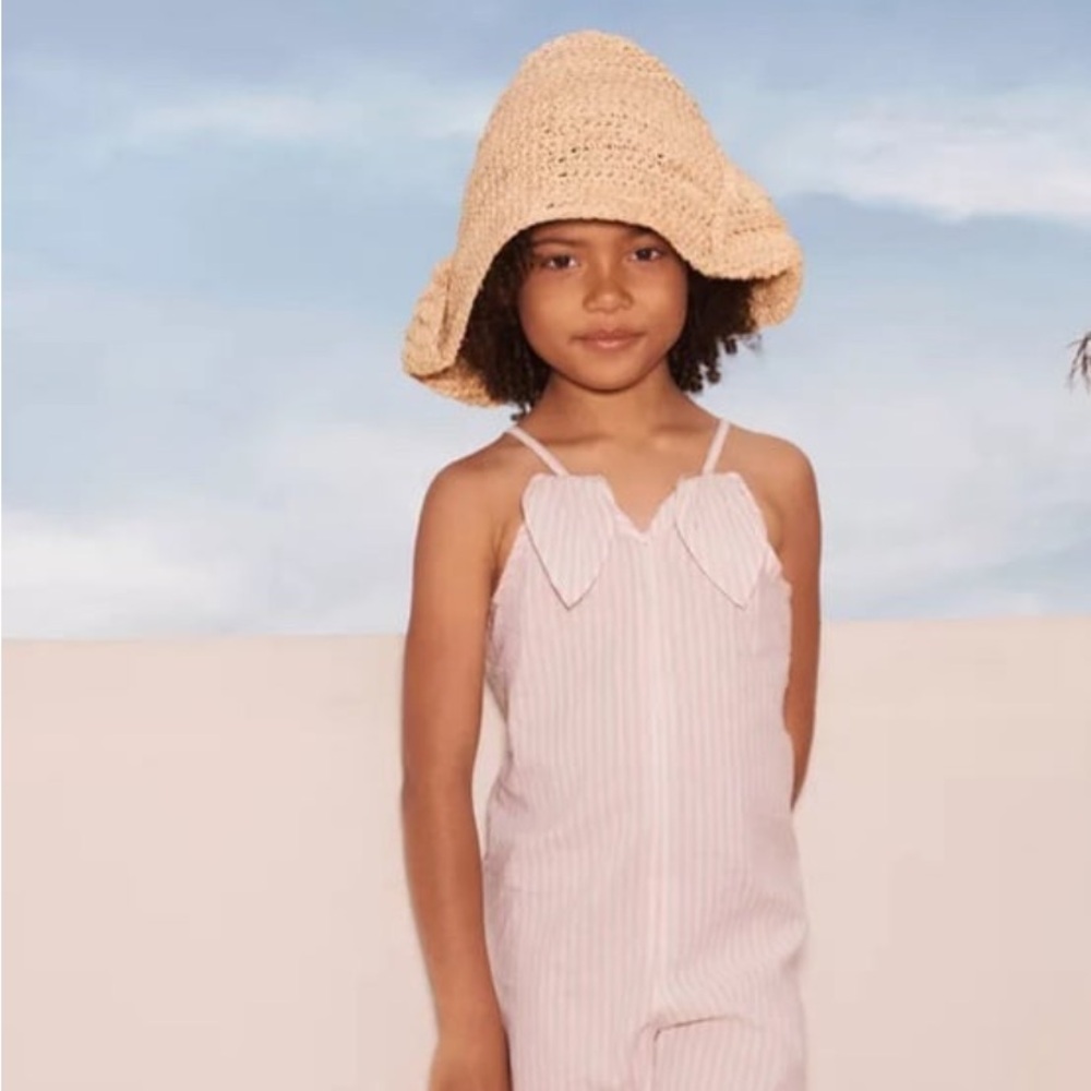 NWT ZARA Raffia effect hat